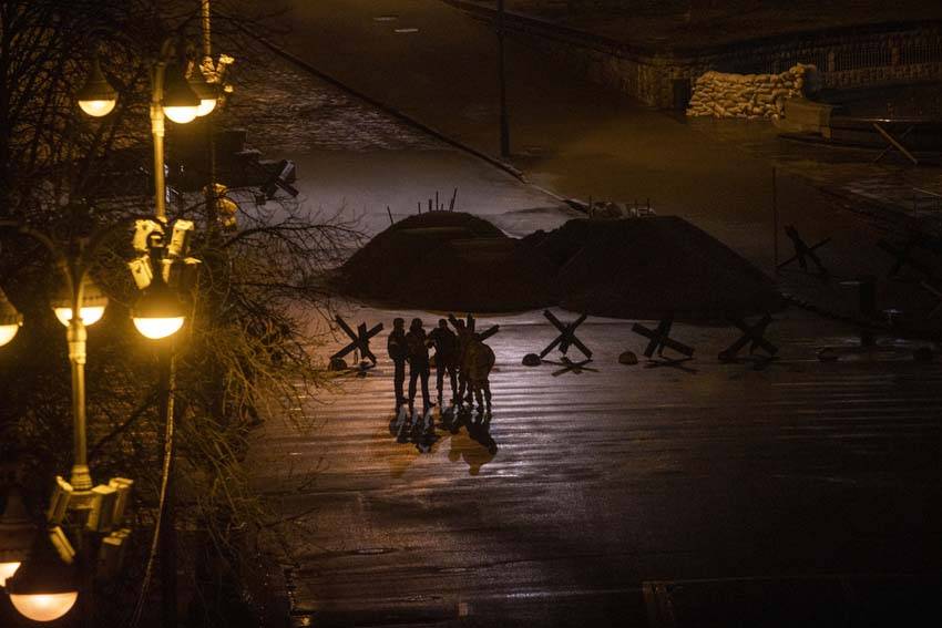 Ukrayna'dan yürek yakan savaş görüntüleri 1